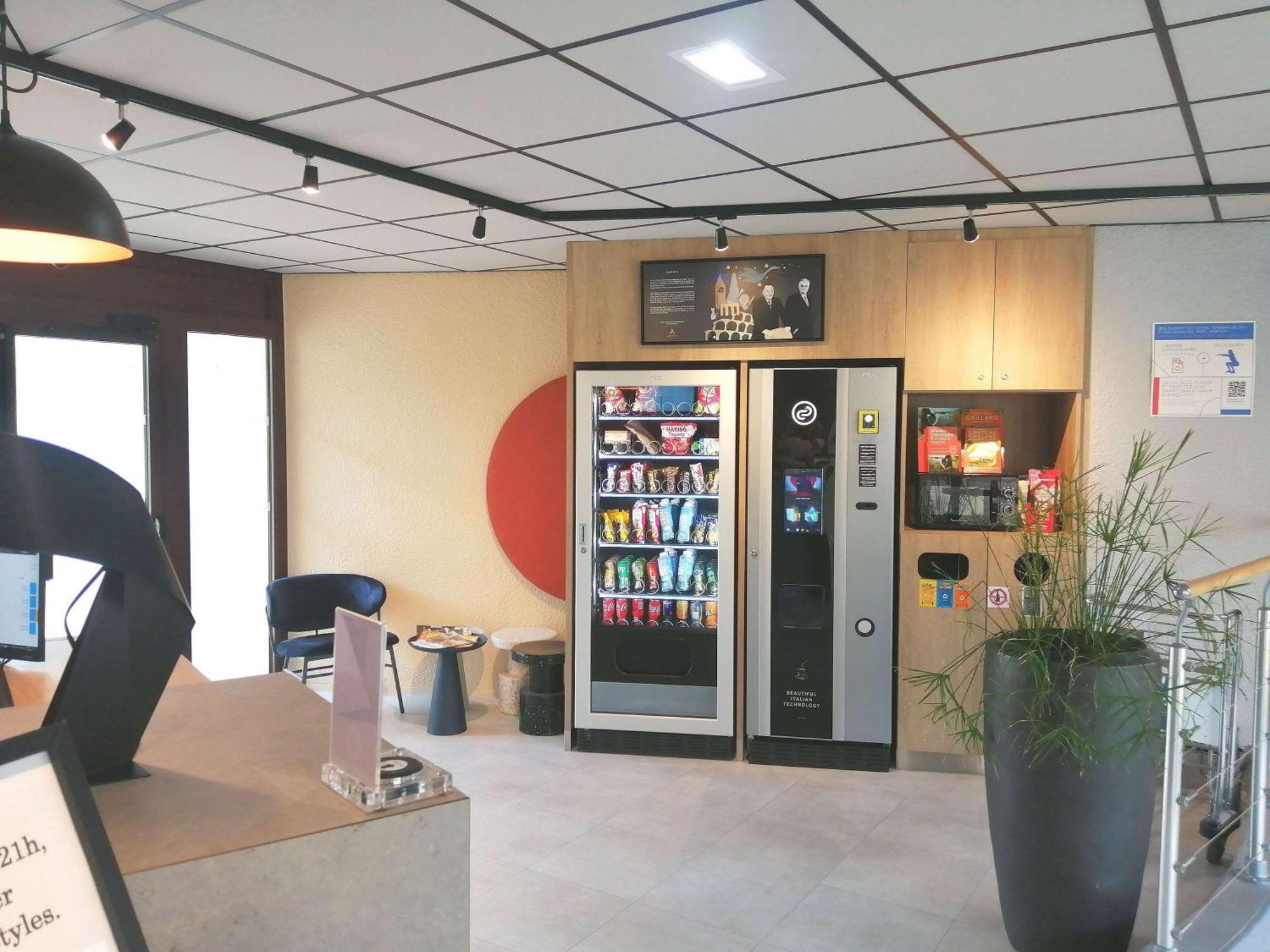 Ibis Budget Tours Sud Chambray-lès-Tours Exteriör bild