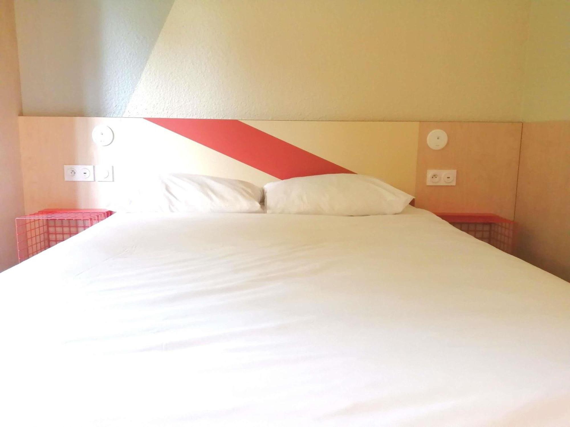 Ibis Budget Tours Sud Chambray-lès-Tours Exteriör bild